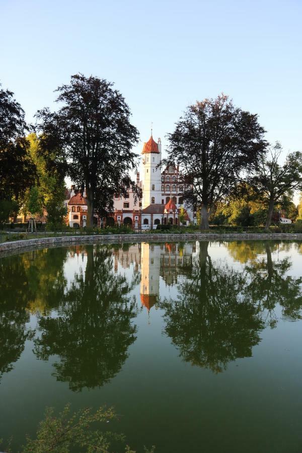 Historisches Gebaeude " Rentmeisteramt" Basedow Basedow  Bagian luar foto